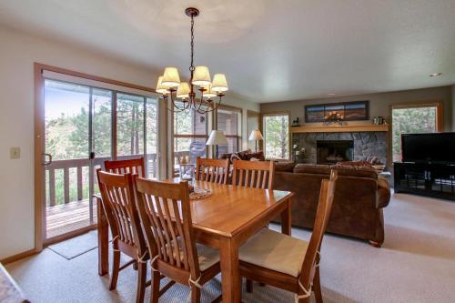 zRidge Condo 01 - image 7