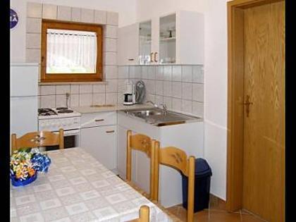 Apartments Stjepan-10m from beach - image 4