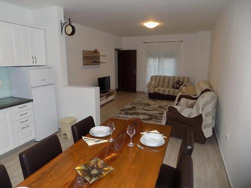 Apartment Bozica - 30m from the sea