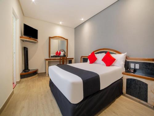 Hotel Monarca in Mexico City