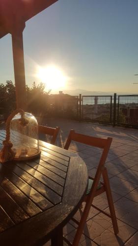  Airport Friendly House 1 in Artemida