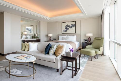 Grand Premier Deluxe Double