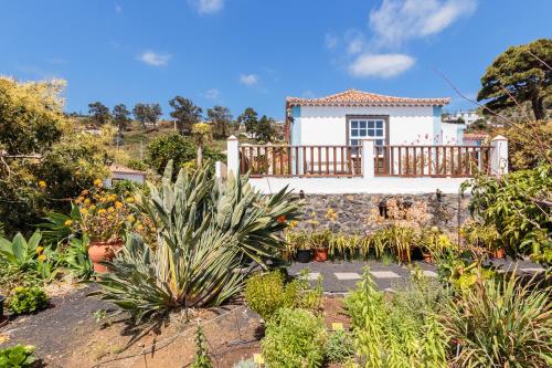 Best Price on Casa Rural Fidel in La Palma + Reviews!