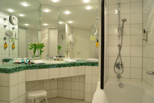 Hotel Domicil Berlin by Golden Tulip - main image