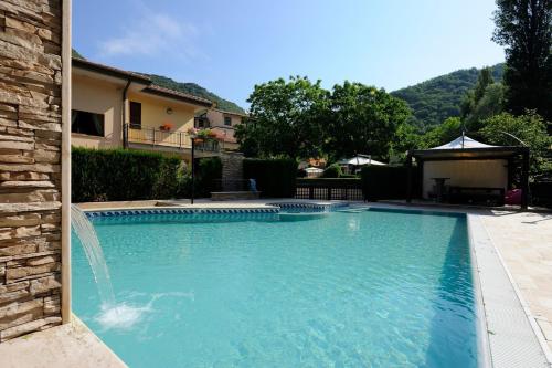 格西亚村庄Spa酒店