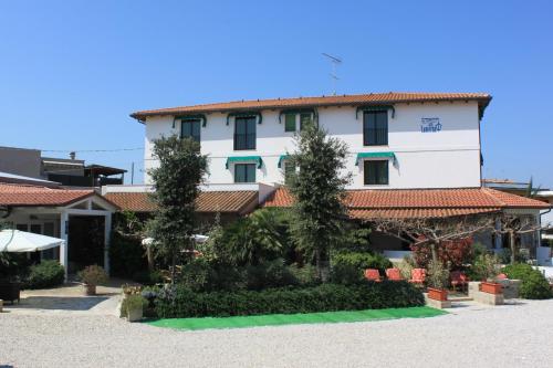  Albergo Ristorante Alla Lanterna, Fano bei Marotta