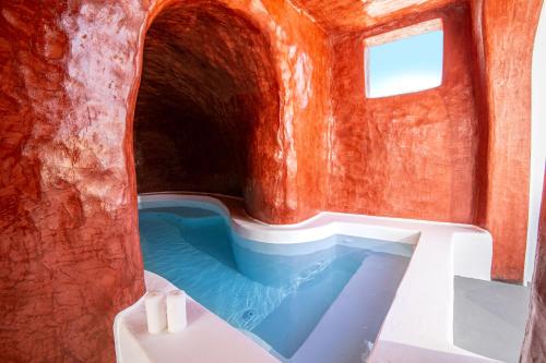 Elysian Santorini - main image