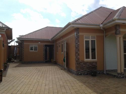 FREEDOM Guest House in Wakiso אזור מטרופוליני