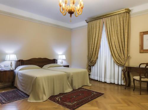 201950645 Villa Fenaroli Palace Hotel