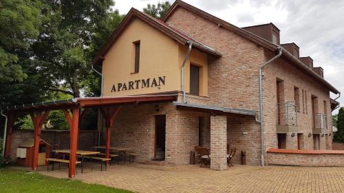 Gyulai Fürdö Apartman - image 6