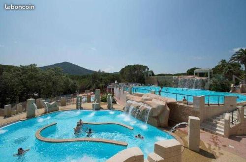 mobil-home 6/8 personnes