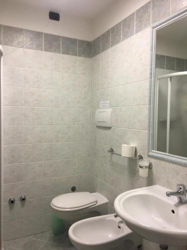 Hotel Saint Tropez - image 8