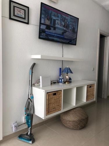 Home Away in the Heart of Town - image 4