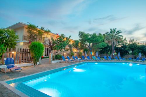  SPLASH POOL BAR in Laganas