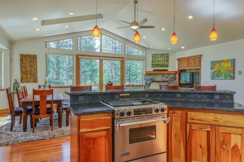 Montgomery Estates Retreat - image 8
