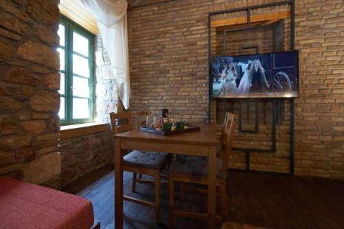 Athenian Residences - image 8