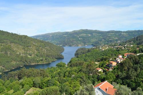  Casa São Bernardo de Claraval, Pension in Geres bei Bouro