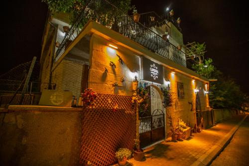 入口, 卡皮德拉酒店 (Capiedra Hotel) in 烏奇希薩爾
