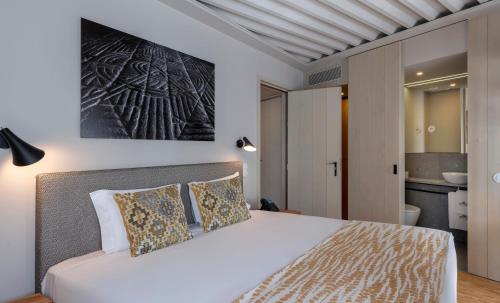 Porta Nova Collection House - main image