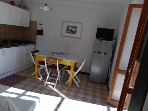  Appartamento in dimora tipica, Pension in Montale