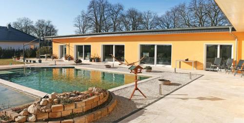 Vaade, Ferienhaus zum Imker in Velten