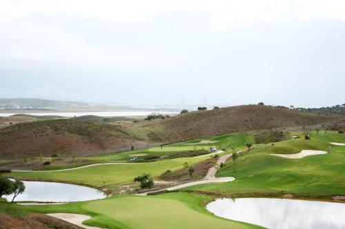 Clube Praia da Rocha Beach