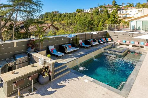 Villa Genesis-HOLLYWOOD ESTATE WITH STUNNING VIEWS in Los Angeles, USA