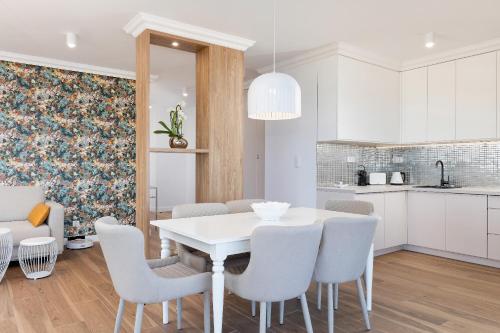 Apartamenty The View Gardenia - image 5