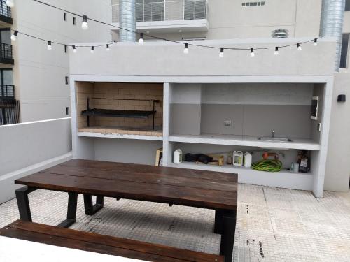 Studio Apartment image 7
