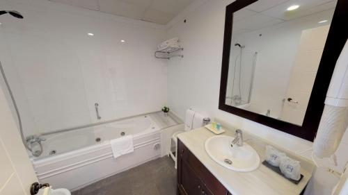 Hotel Boutique MR Palau Verd - Adults Only - main image