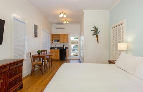 The Cabana Inn Key West - Adult Exclusive