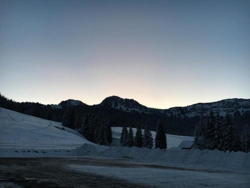 Surrounding environment, Restaurant Gautard - Chambres d'hotes Les Tavaillons in Thorens-Glieres