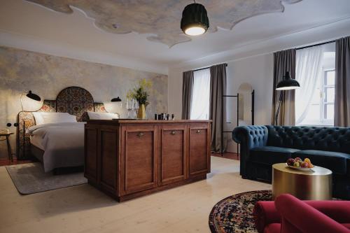 Monastery Garden Bistro & Rooms - image 4