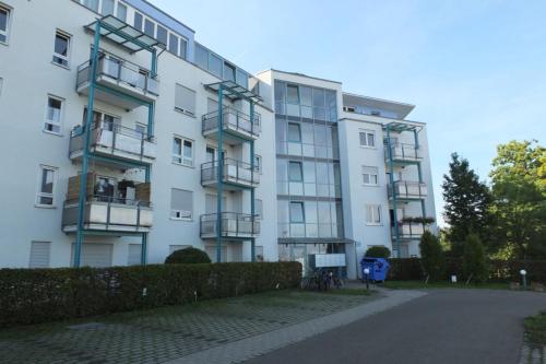 Outletcity Apartment Ferienwohnung Metzingen 2.3km von Riederich entfernt