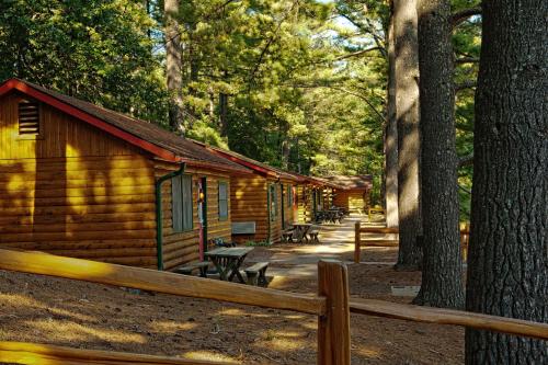 Log Cabins at Meadowbrook Resort