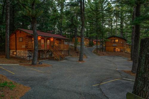 Log Cabins at Meadowbrook Resort