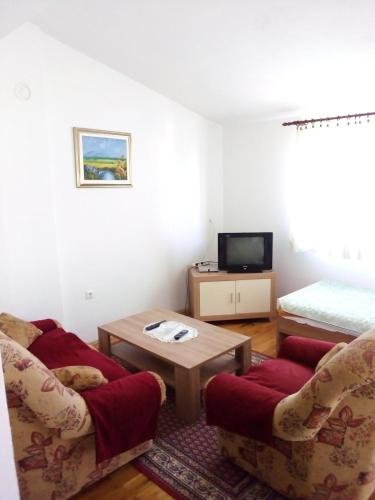 1 double bed, 1 sofa bed