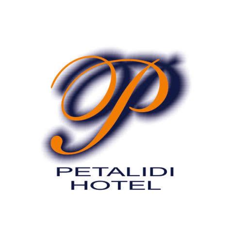Petalidi Hotel de charme Pigí