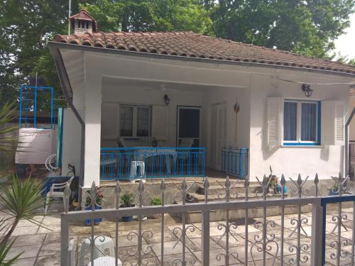 a casa d irene-2 gîte à louer Néos Skopós