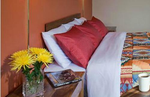 Branding Iron Motel