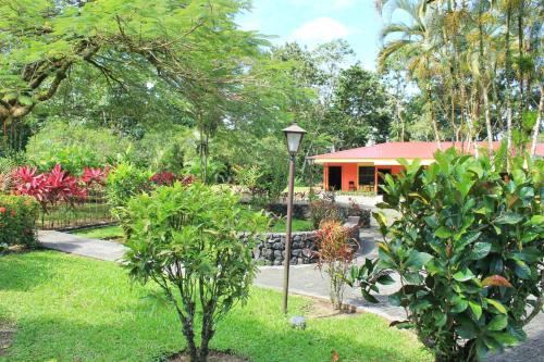 Hotel Arenal Country Inn