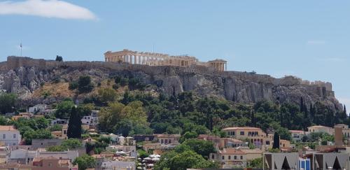 Athens Utopia Ermou