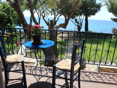  Seafront Studio Akti Elia in Elia