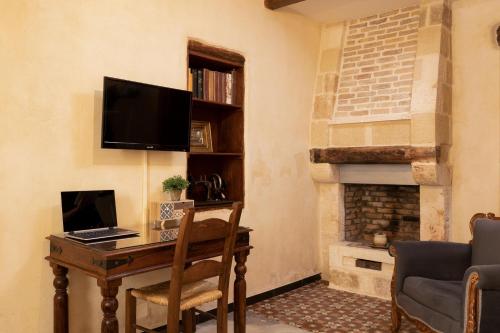  Evans House in Chania