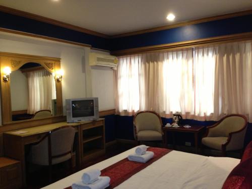 Suda Palace – Bangkok, NY