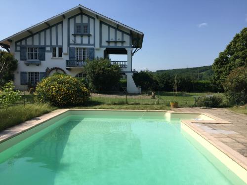 Saint Sever des Pyrenees - Accommodation - Saint-Sever-de-Rustan