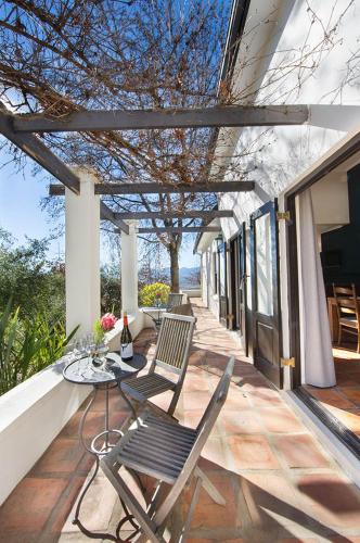 Erkély/terasz, Bartinney Private Cellar Banhoek near Jonkershoek Természeti Rezervátum