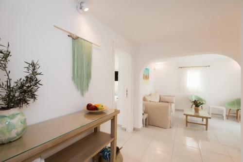 Hotel Charissi - image 2