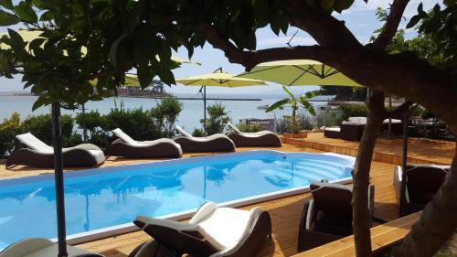 Banjol 441 Apartman Mare