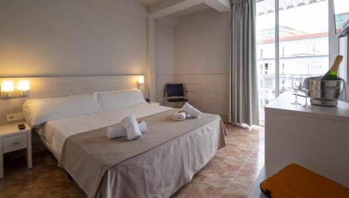 Chambre avec 2 lits